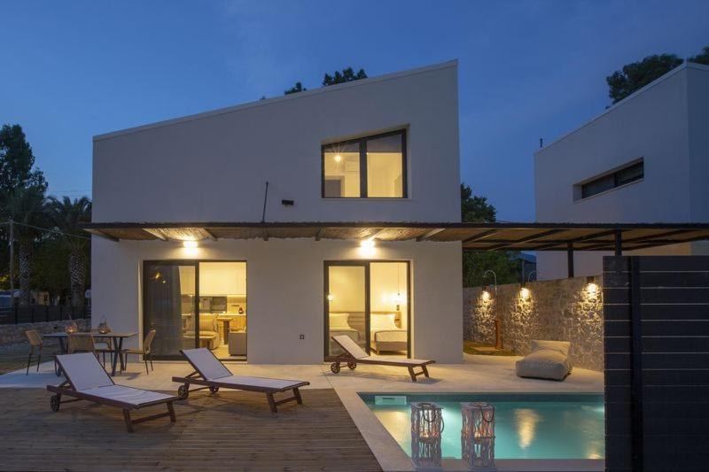 Seascape Villas Vassiliki - Beachfront Villas ภายนอก รูปภาพ